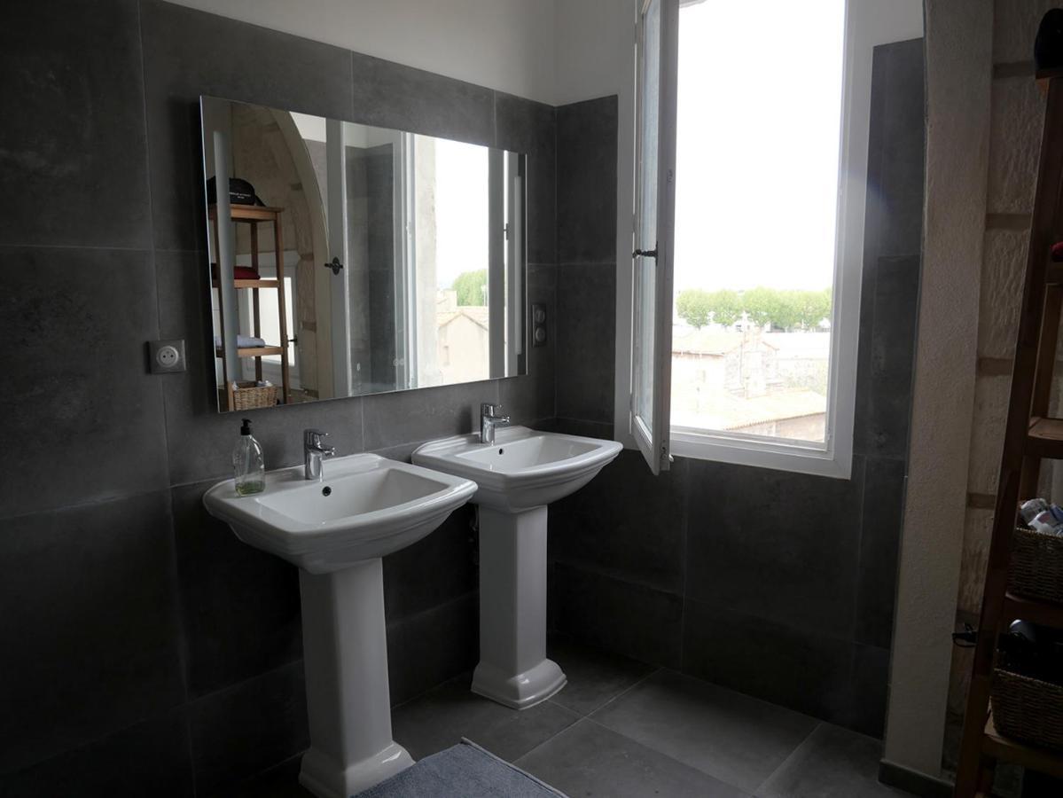 Superbe Appartement Avec Vue Arles Extérieur photo