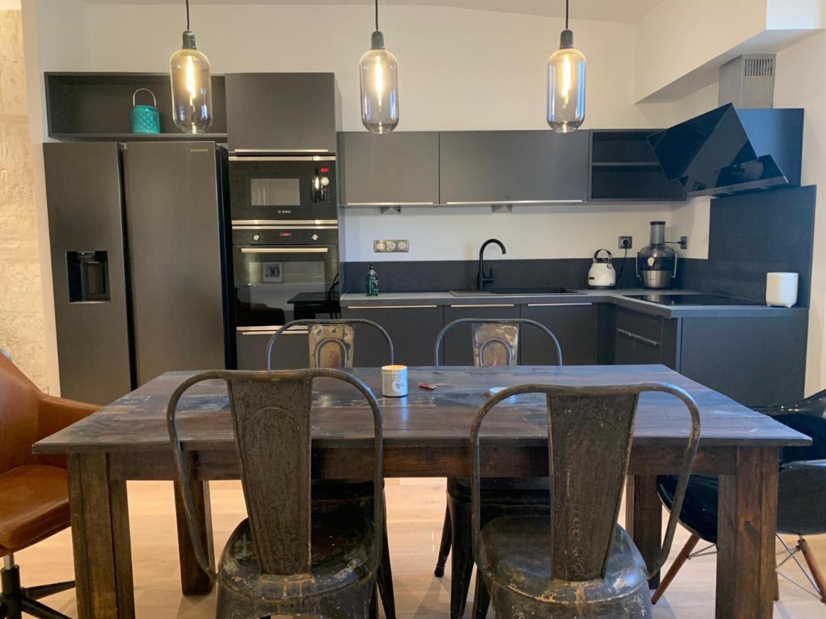 Superbe Appartement Avec Vue Arles Extérieur photo
